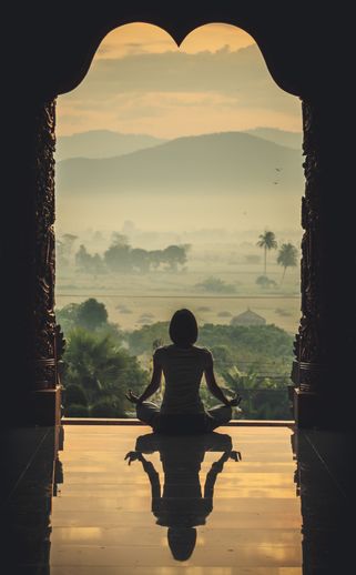 Meditación en un templo