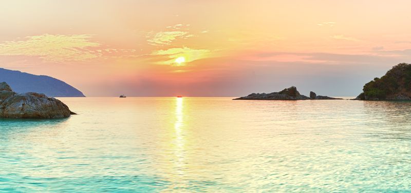 Healing holidays header image