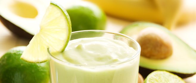 Modified fasting avocado banana smoothie